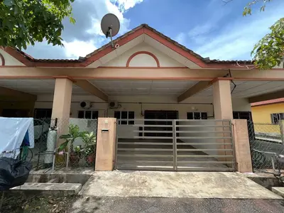 Homestay Indera Mahkota 1